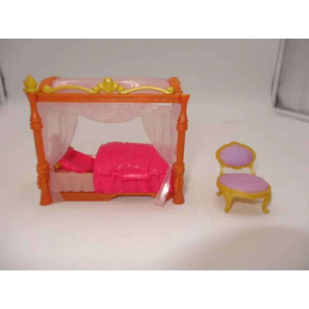 Disney Junior‎ Sofia The First Royal Bed Canopy Dollhouse Furniture Set